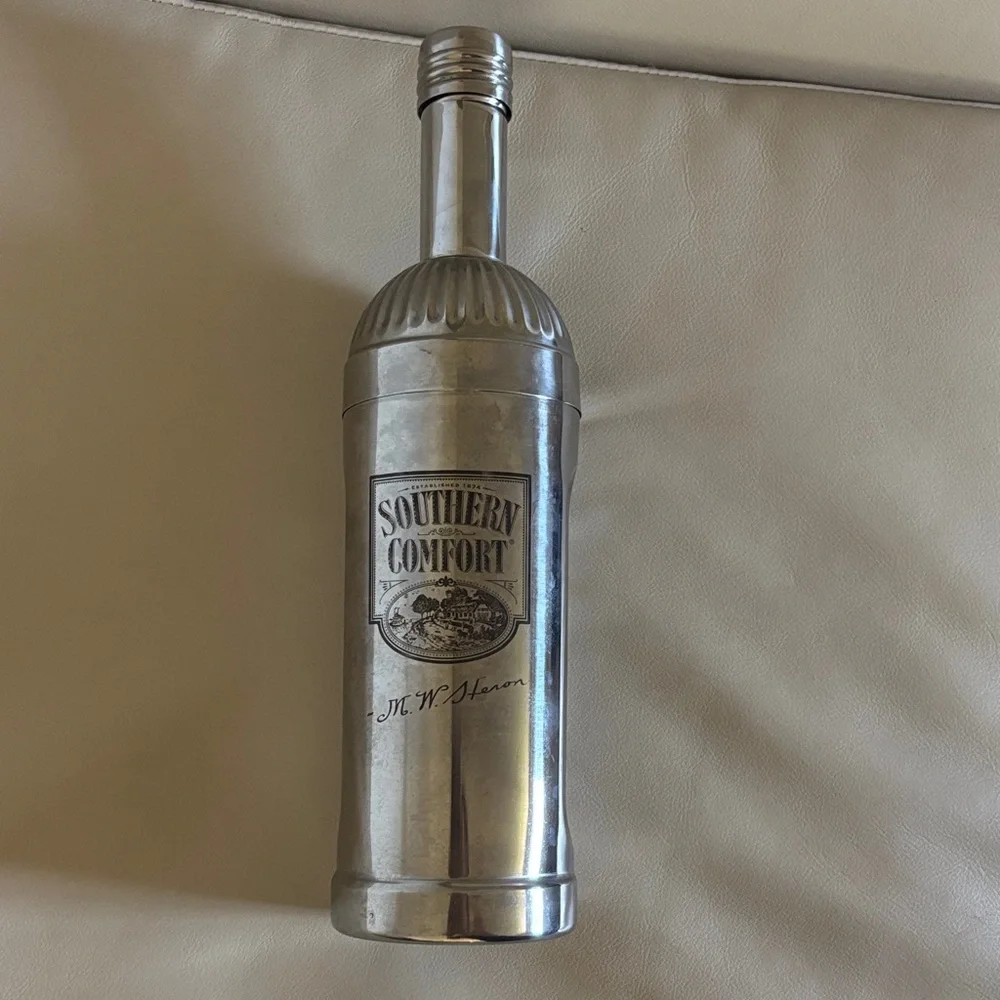 Southern Comfort Silver Tin Cocktail Shaker